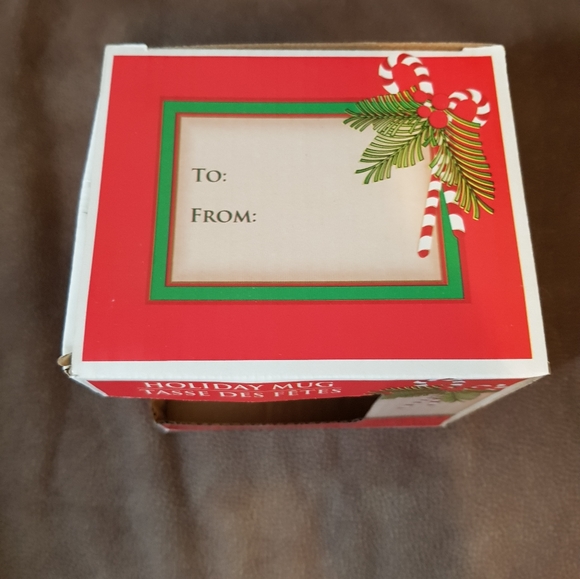 Christmas Santa Belt Mug - Picture 3 of 4